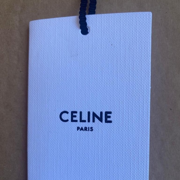 Celine Tromphe 100% Cashmere Scarf in Gray/Black Logo MSRP $940 - BNIB SAVE $600 - Picture 4 of 6